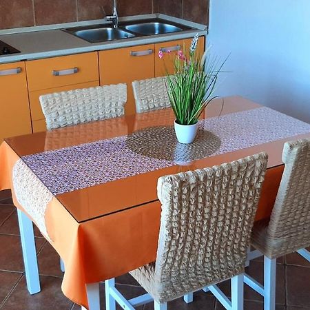 Apartment Pecarevic - A Holiday With A Stunning View Vis Exteriör bild