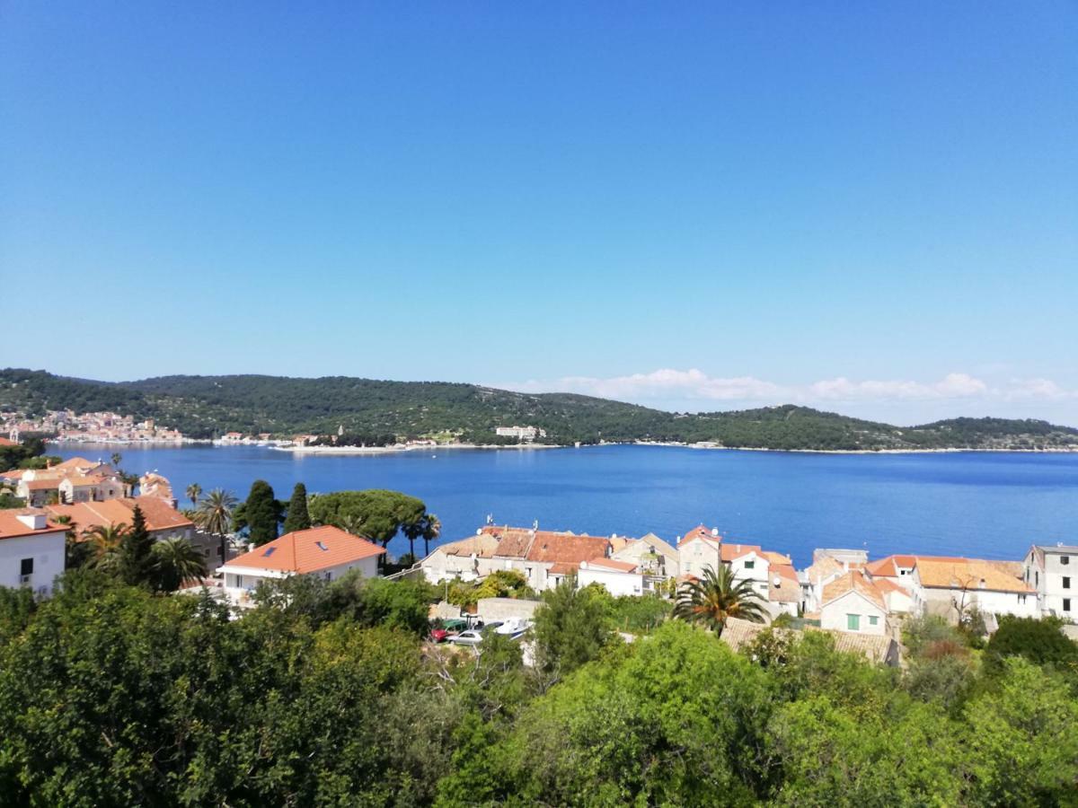 Apartment Pecarevic - A Holiday With A Stunning View Vis Exteriör bild